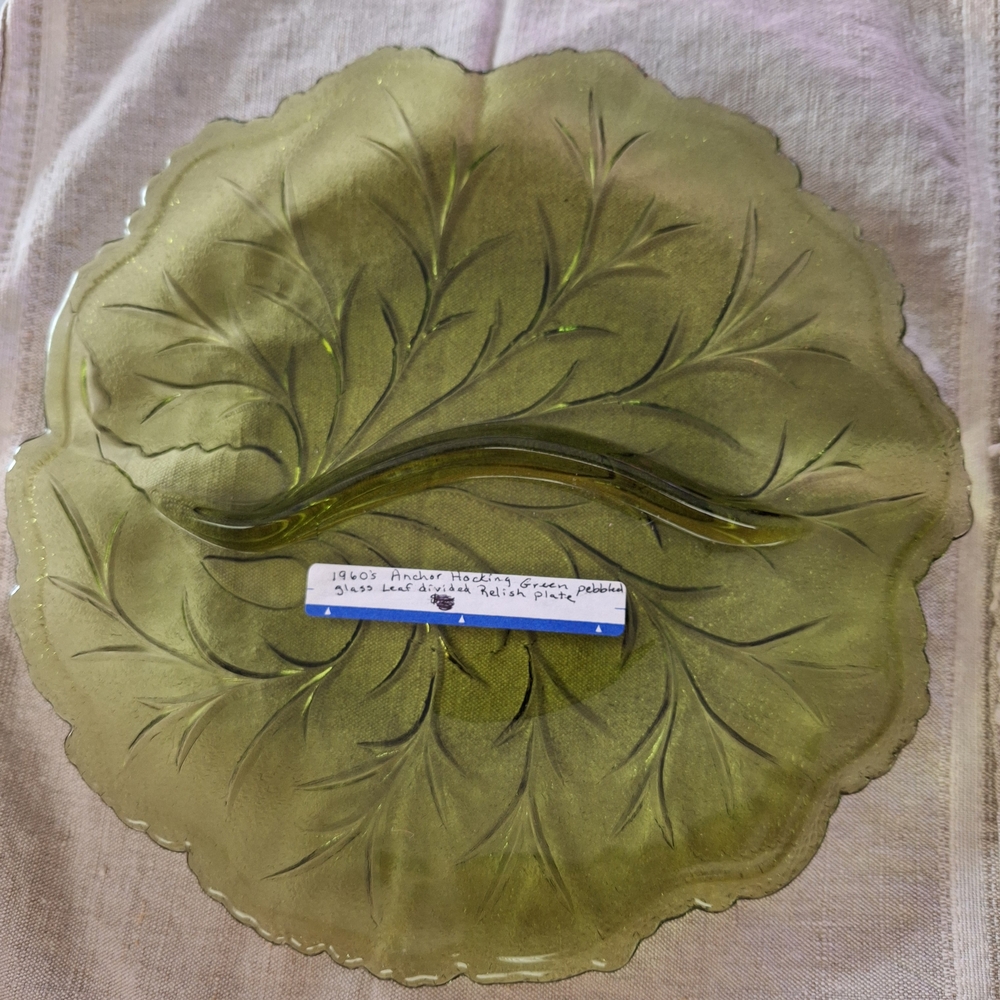 Elegant Vintage Green Glass Leaf Divided Relish Plate.